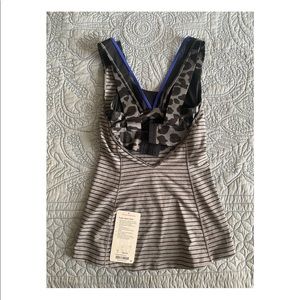 Lulemon sports bra tank top